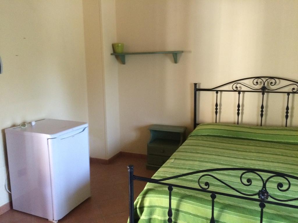Societa Agricola Mg Florplant Villa Francavilla Marittima Room photo